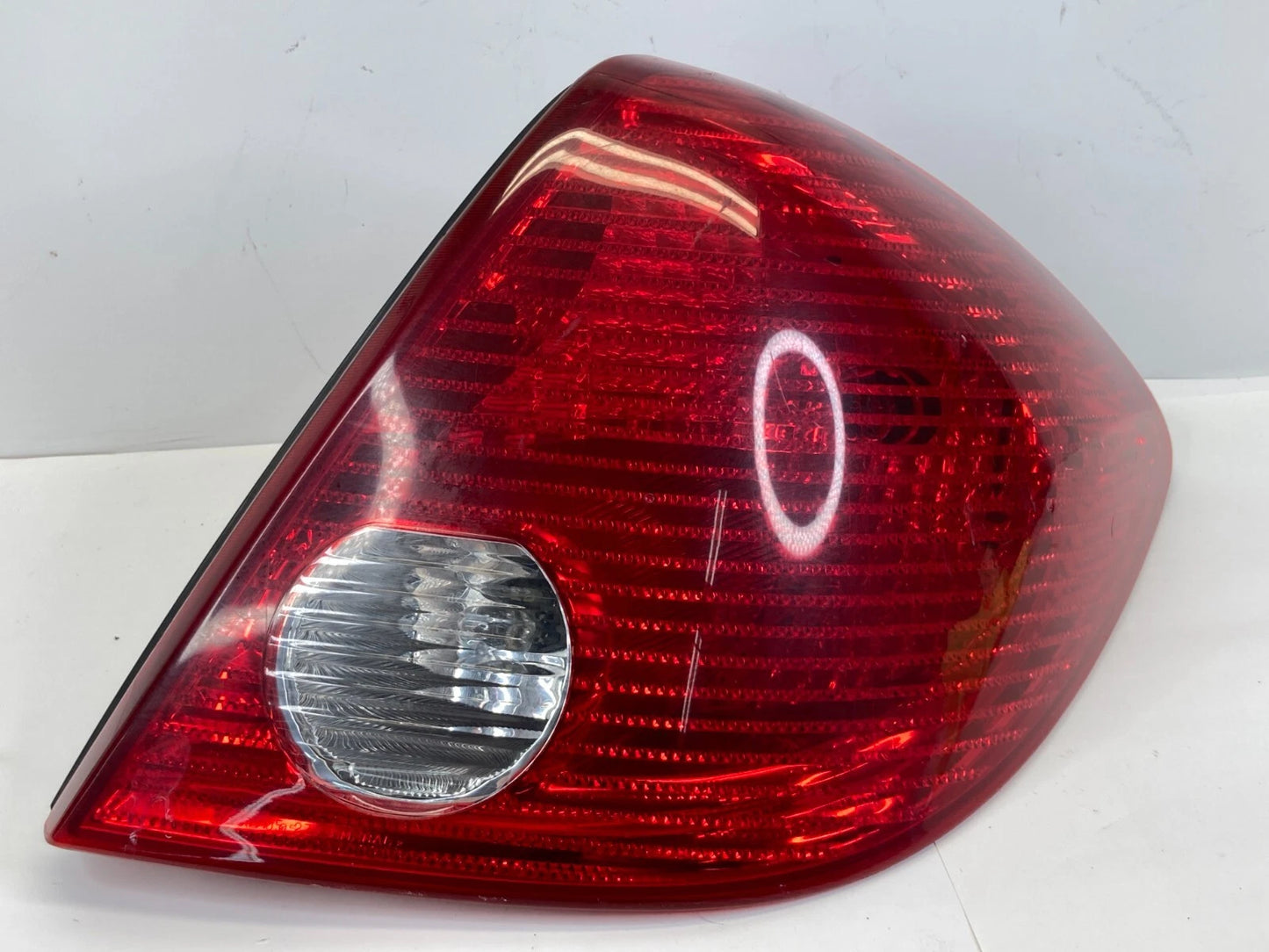 2005-2010 PONTIAC G6 SEDAN PASSENGER RIGHT REAR TAILLIGHT LAMP UNIT 15242808 OEM