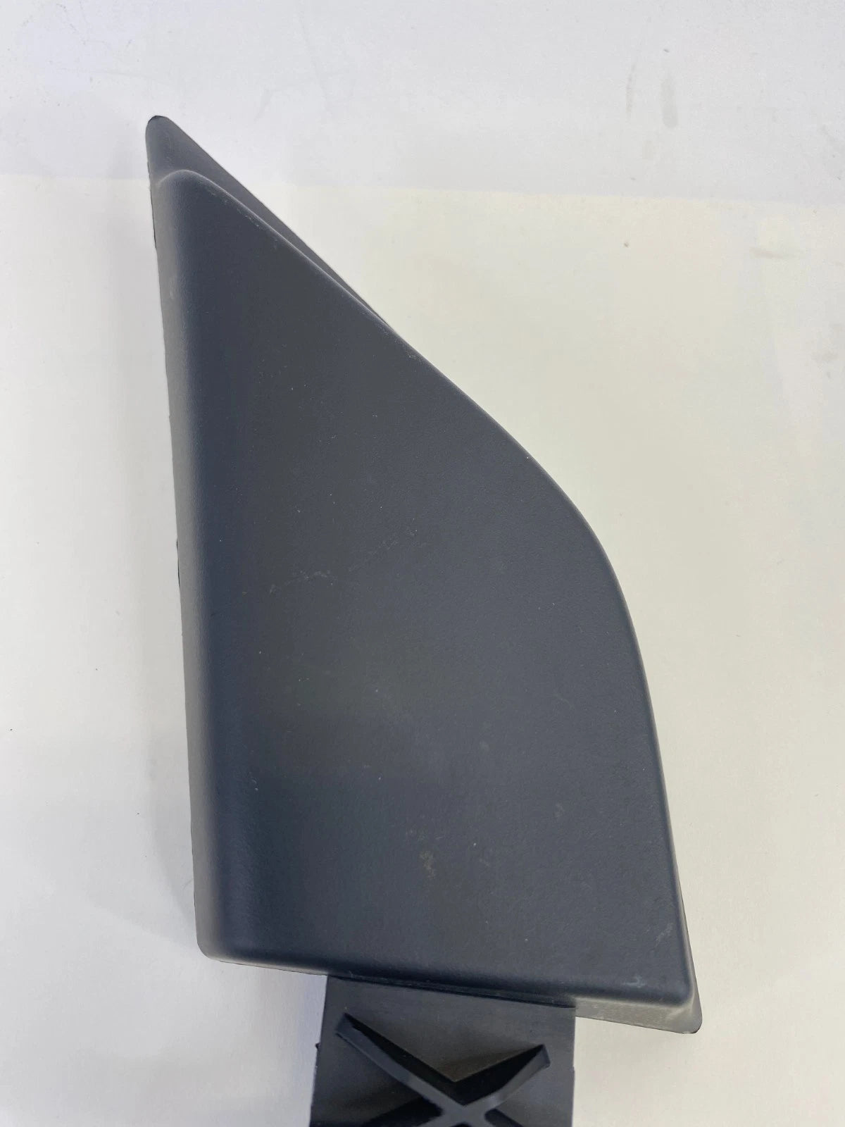 2007-2009 CADILLAC SRX FRONT LEFT INTERIOR DOOR MIRROR CORNER COVER TRIM OEM
