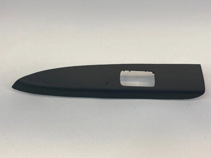 2005-2010 HONDA ODYSSEY REAR RIGHT SIDE DOOR POWER WINDOW SWITCH TRIM BEZEL OEM