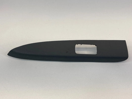 2005-2010 HONDA ODYSSEY REAR RIGHT SIDE DOOR POWER WINDOW SWITCH TRIM BEZEL OEM