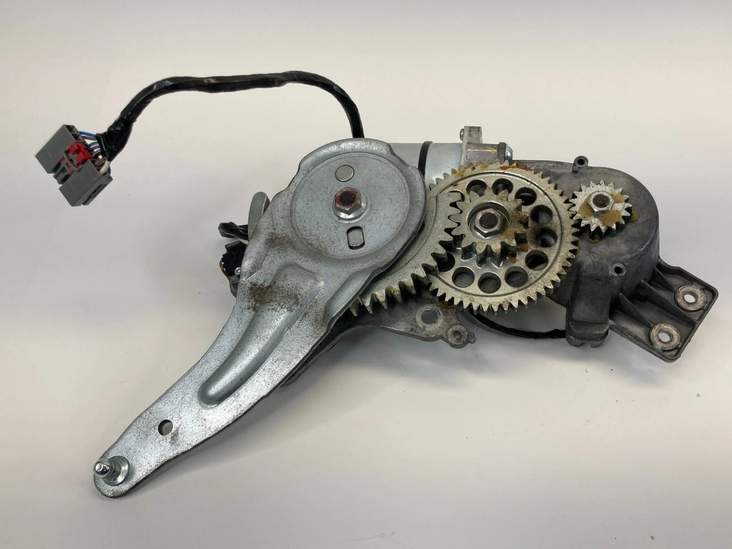 2009-2016 GMC ACADIA REAR TRUNK LIFTGATE POWER MOTOR ACTUATOR ASSEMBLY OEM