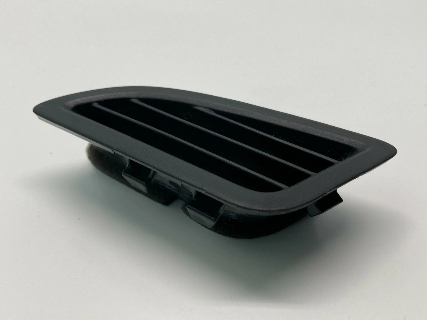 11-16 HYUNDAI ELANTRA DASH FRONT RIGHT VENT DEFROSTER NOZZLE GRILL 973953Y000