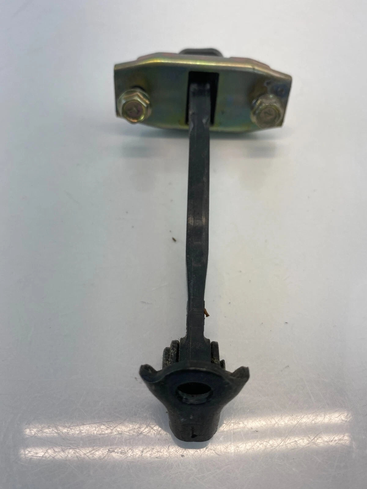 2001-2007 TOYOTA HIGHLANDER REAR RIGHT SIDE DOOR CHECK STOP STOPPER HINGE