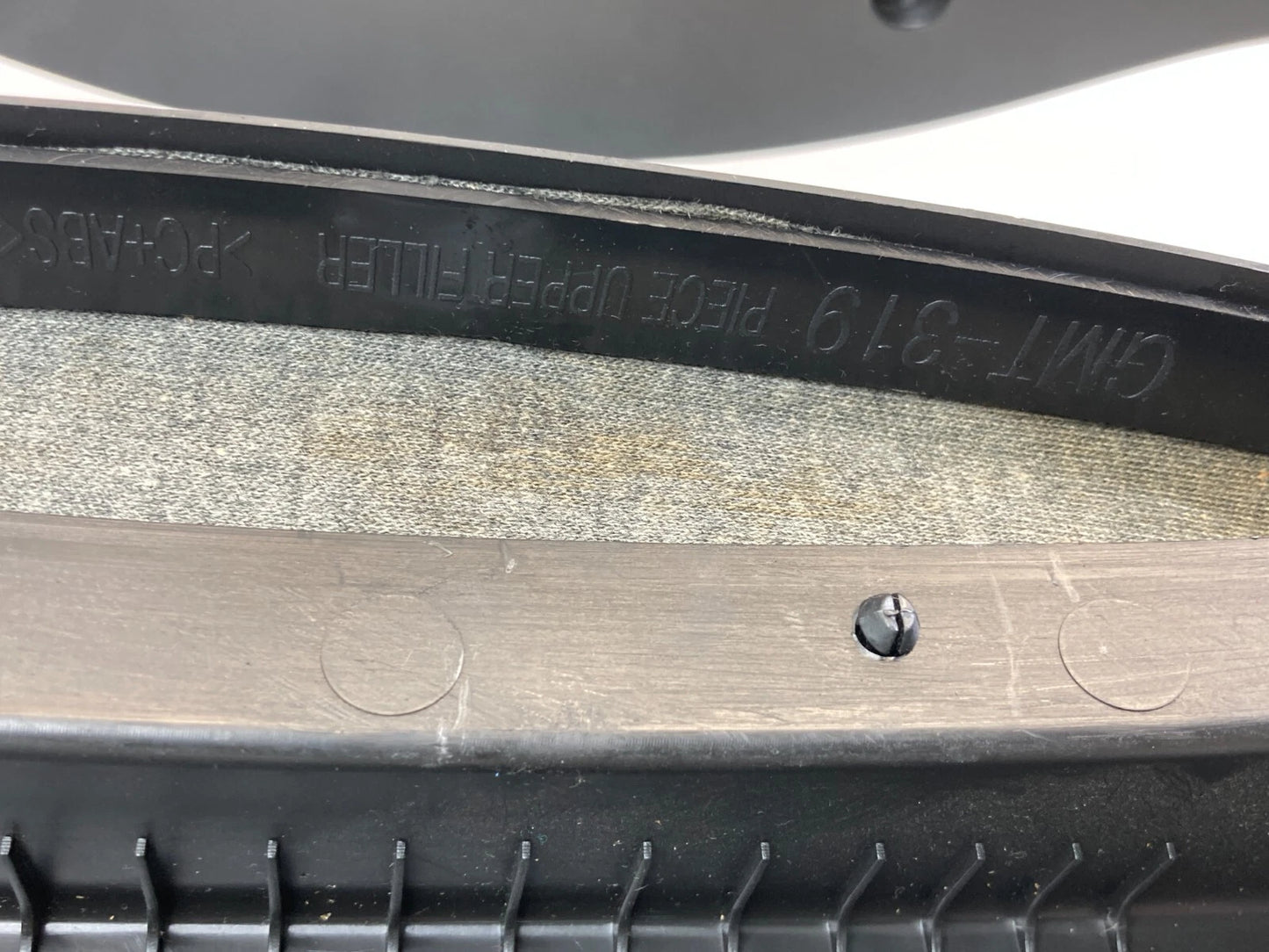 2008-2010 SATURN VUE SUV 4-DR DASH UPPER STEERING CLUSTER COVER BEZEL 96830020
