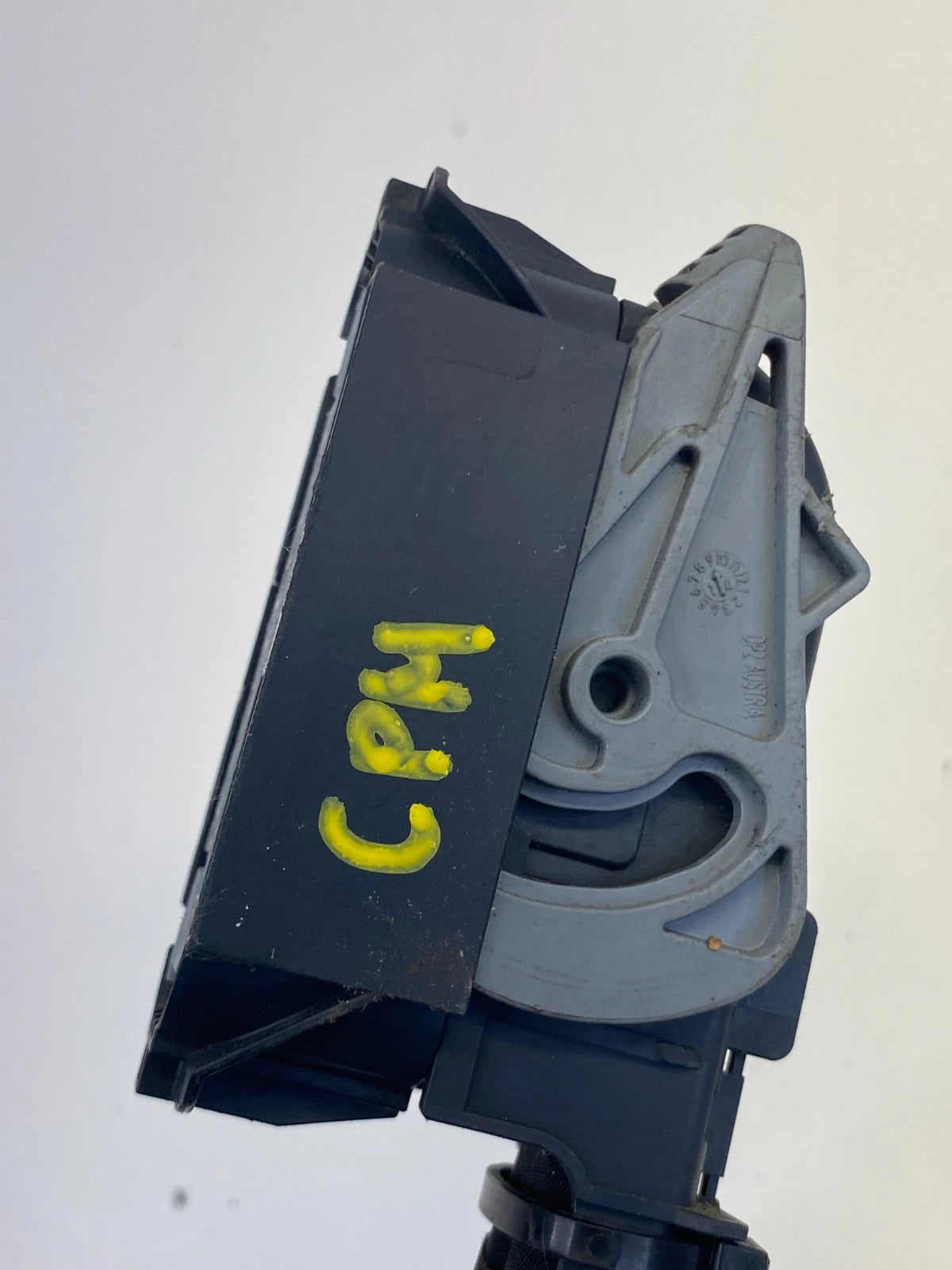 2015 CHRYSLER 200 2.4L AT ABS ANTI LOCK BRAKE PUMP CONNECTOR PLUG