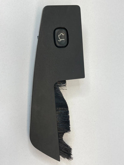 2008-2016 CHRYSLER TOWN & COUNTRY POWER LIFTGATE CONTROL SWITCH W BEZEL TRIM OEM