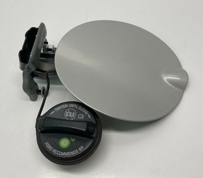 2008-2012 FORD ESCAPE FUEL FILLER GAS TANK DOOR LID WITH CAP OEM 8L8478405A26AG