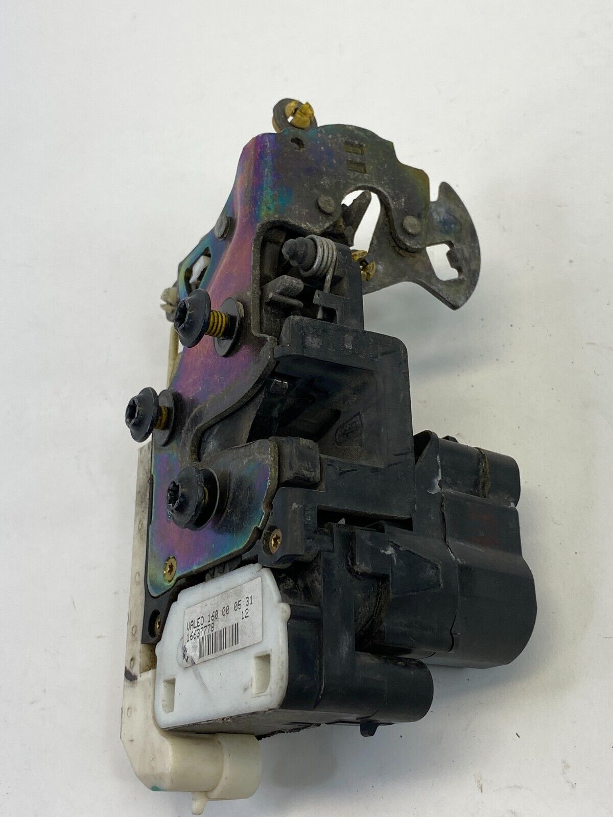 2000-2006 GMC Yukon Front Right Door Lock Latch Actuator Release 16637778