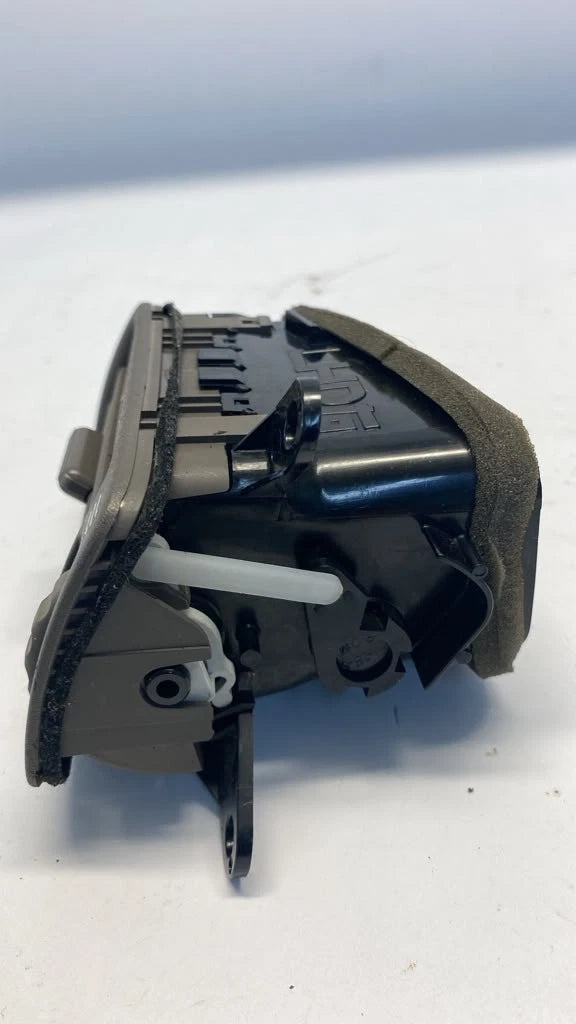 95-00 LEXUS LS400 FRONT RIGHT PASSENGER SIDE DASH OUTER A/C AIR VENT 55670-50030