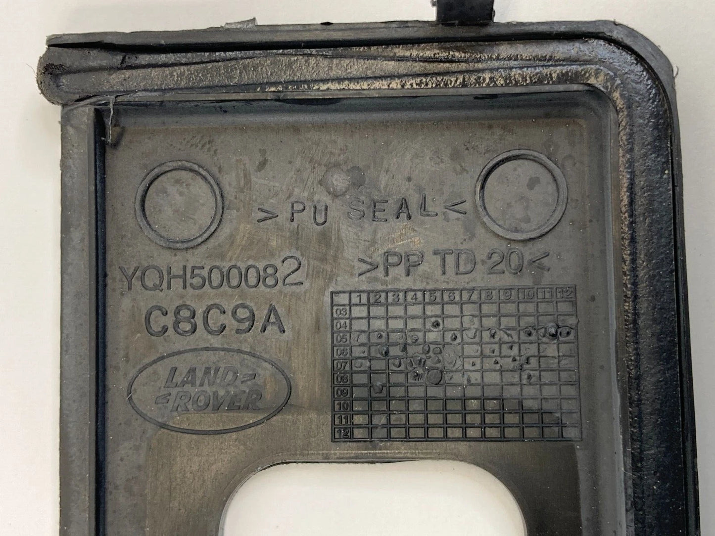 06-09 RANGE ROVER SPORT 4.4L V8 ENGINE COMPUTER ECM ECU PCM COVER TRIM PANEL OEM