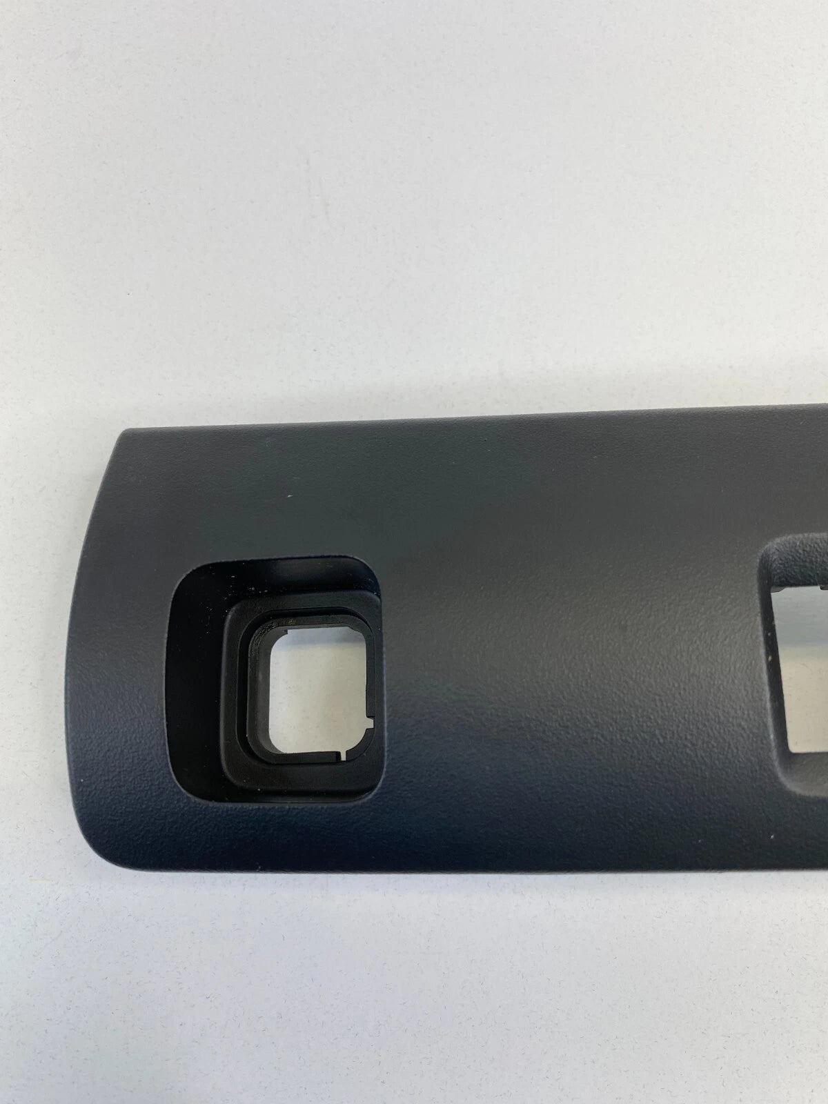2014-2020 CHEVROLET IMPALA DASH INSTRUMENT PANEL SWITCH BEZEL TRIM ONLY 22979038