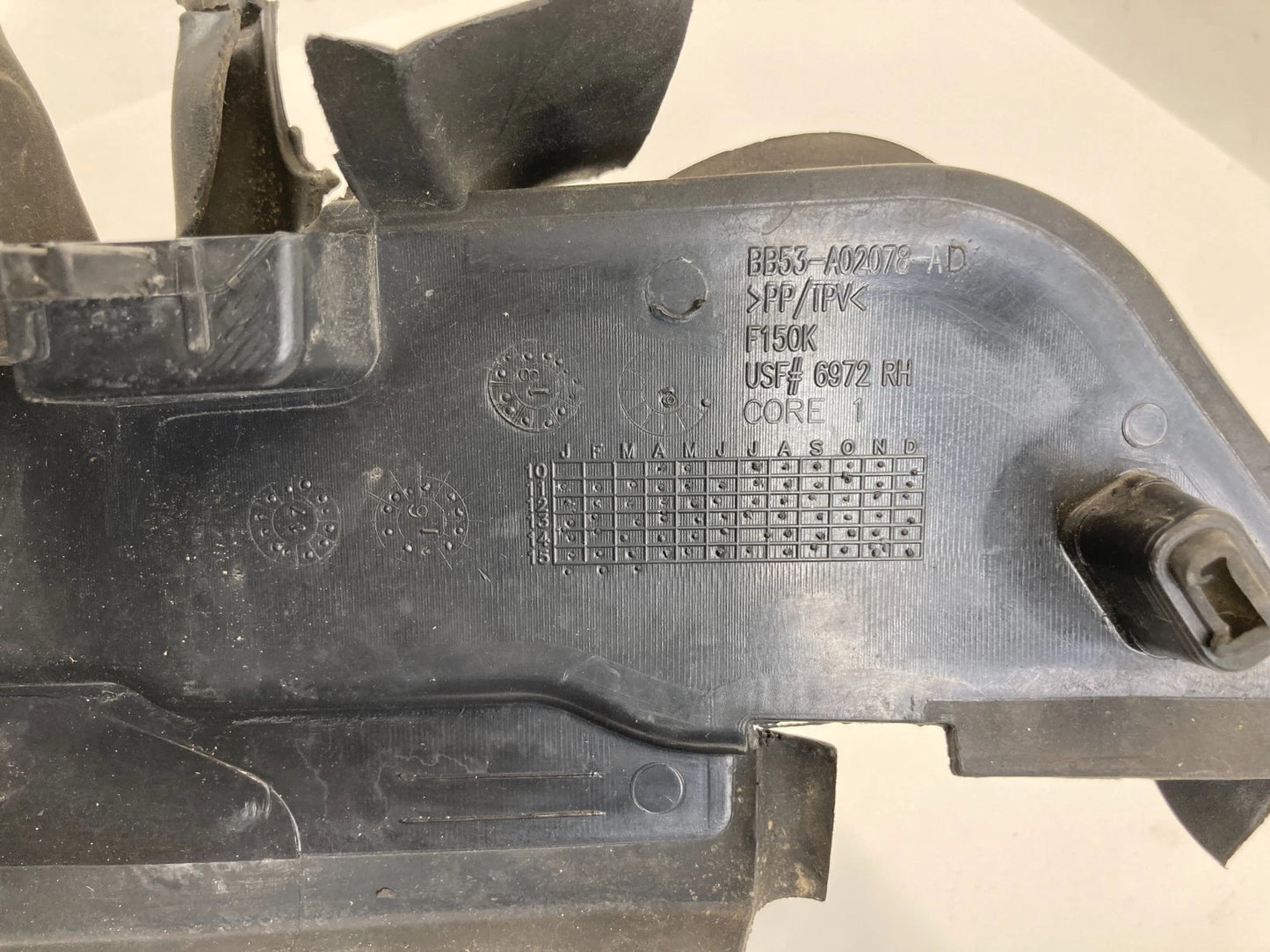 13-19 FORD EXPLORER INTERCEPTOR UTILITY FRONT RIGHT FENDER COVER TRIM BB53A02078