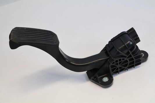 2004 05 06 07 08 2009 TOYOTA PRIUS GAS ACCELERATOR PEDAL ASSEMBLY OEM FACTORY