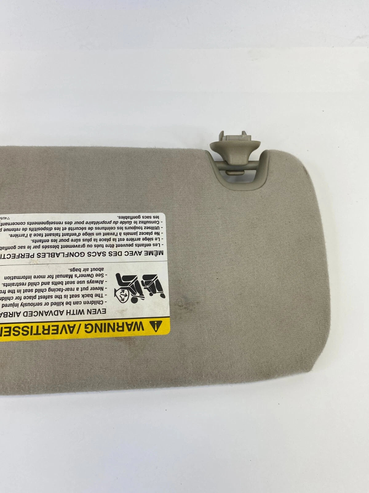 06 07 08 09 MERCURY MILAN RIGHT SIDE SUN VISOR SHADE W /MIRROR & LIGHT OEM