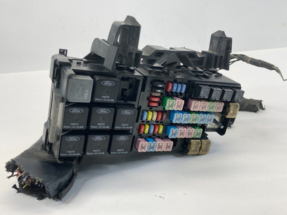 2009 2010 2011 2012 Ford Flex 3.5L A/T Under Hood Fuse Relay Box Fuse Box OEM