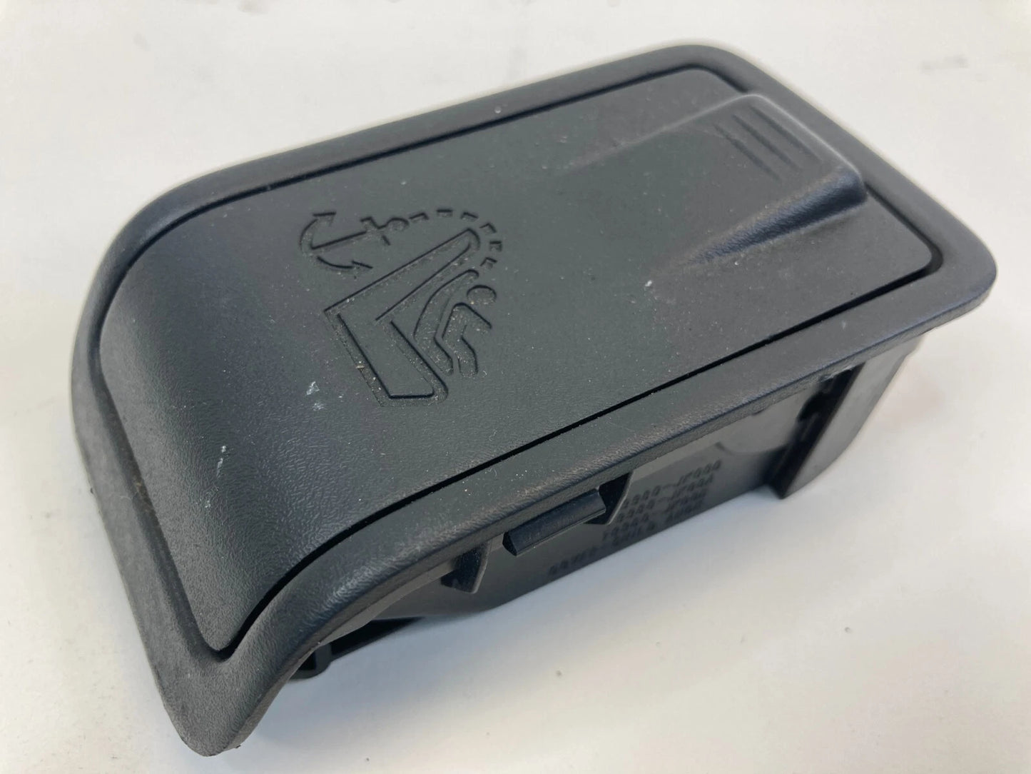 2008-2013 INFINITI G37 REAR DECK CHILD SEAT HOOK ANCHOR COVER CAP 79980-JK000