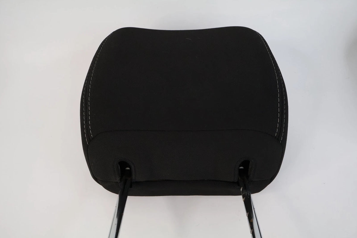 2012 2013 KIA SOUL FRONT HEADREST PAIR BLACK CLOTH DRIVER PASSENGER OEM