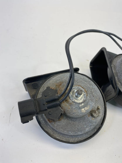 2014-2016 KIA OPTIMA HIGH AND LOW TONE HORN SIGNAL ALARM PAIR SET E3-0055306 OEM