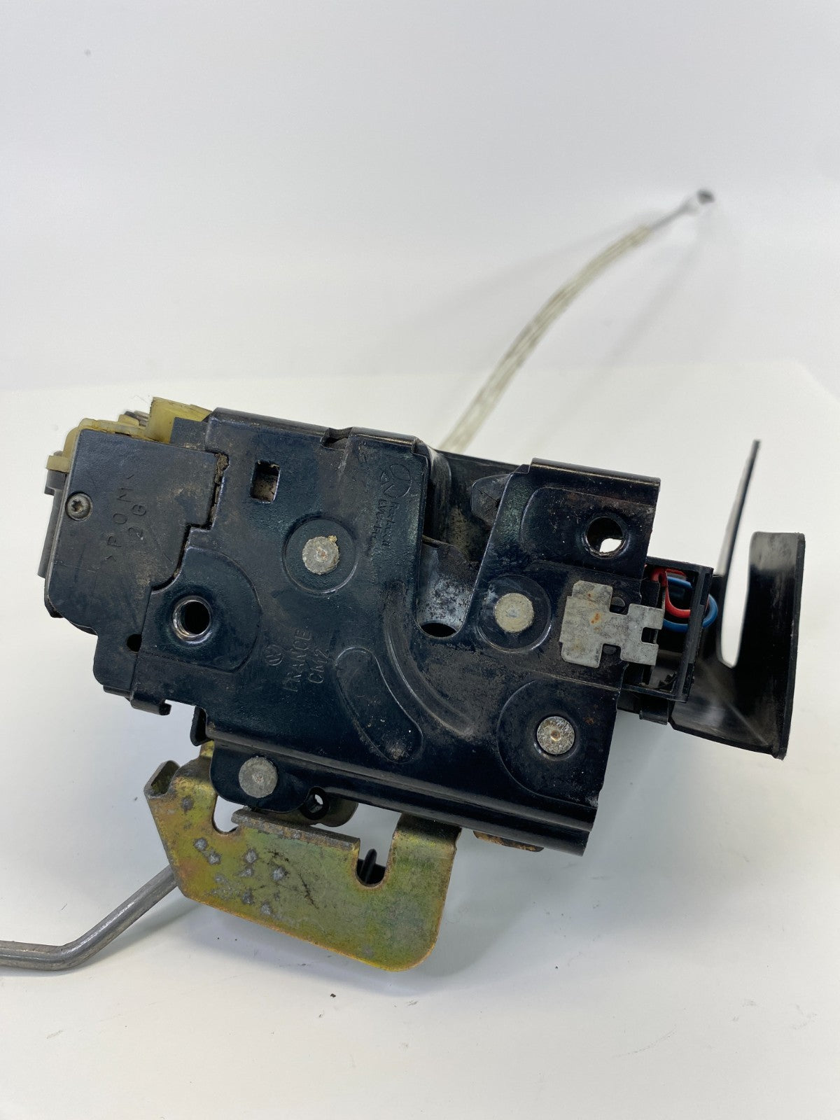 1998-2004 Audi A6 Quattro Front Left Side Door Latch Release Actuator 4B0837349