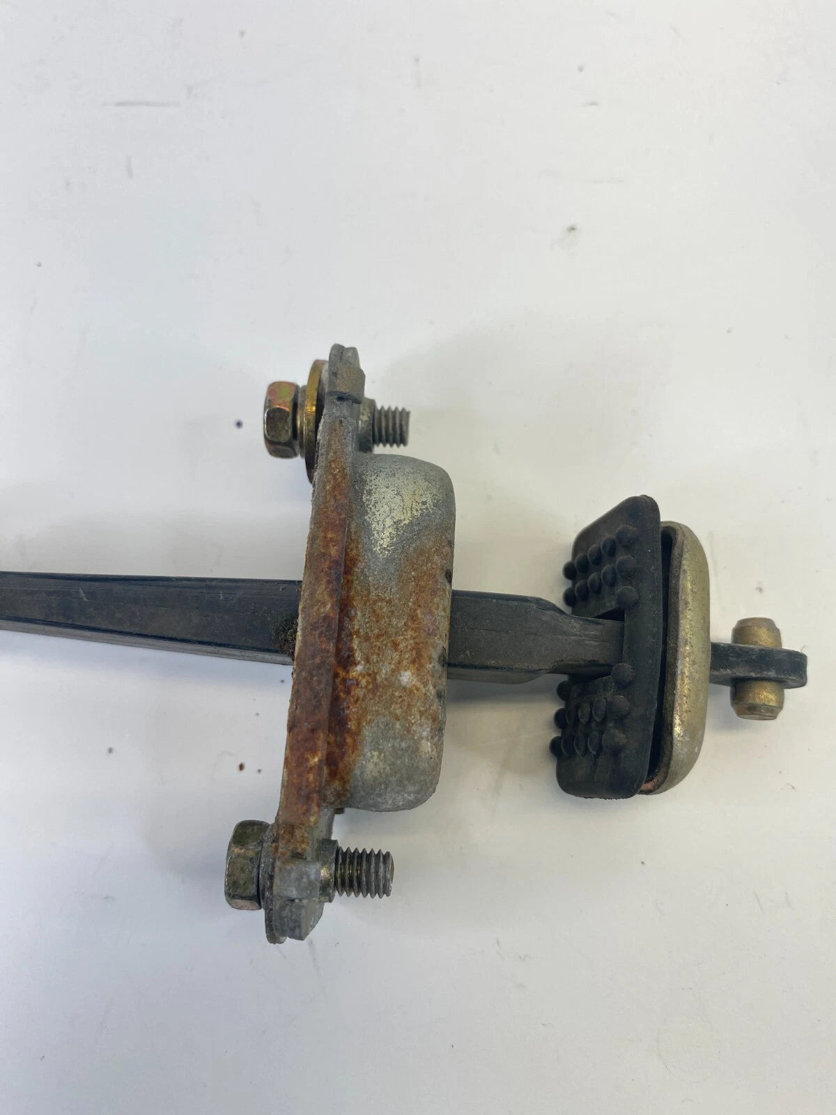 1998-2002 HONDA ACCORD REAR RIGHT SIDE DOOR CHECK STOP STOPPER HINGE DETENT OEM