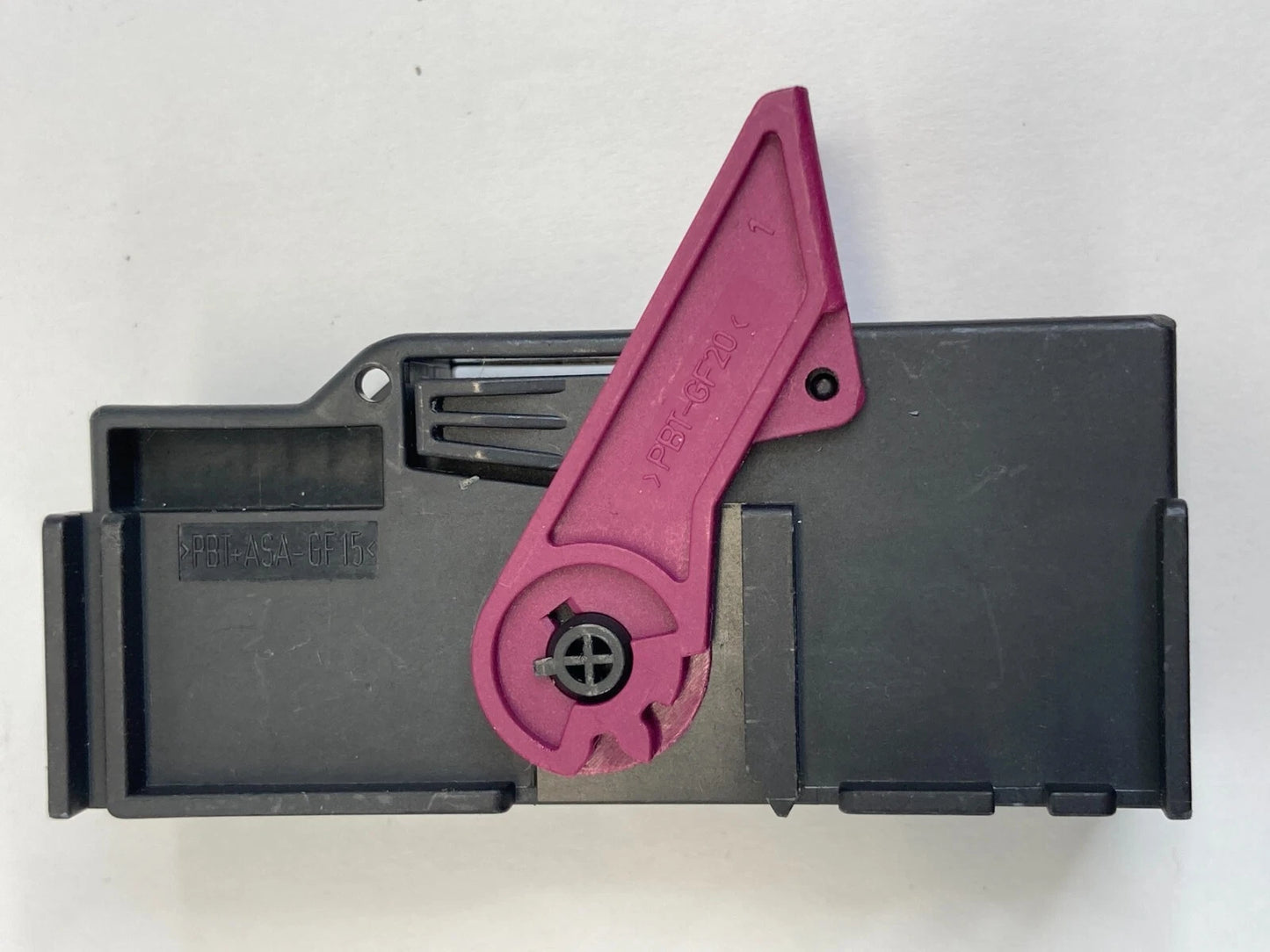 2006-2011 AUDI A6 3.2L FUSE BOX RELAY CONNECTOR CONTACT PIN PLUG OEM