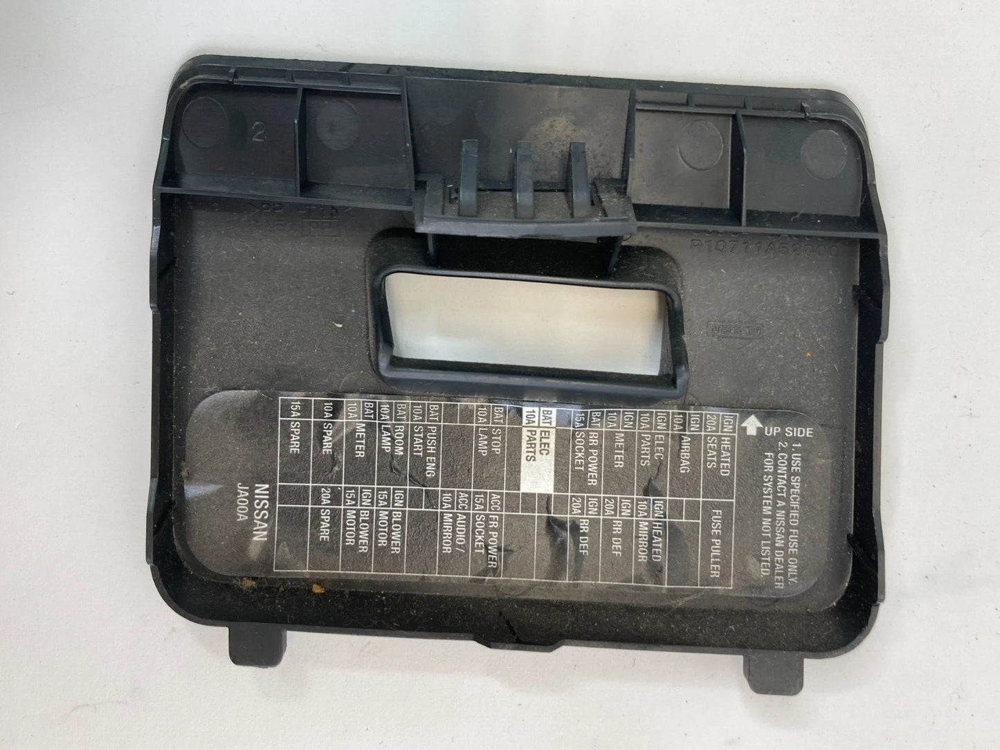 07 08 09 10 11 12 NISSAN ALTIMA INNER DASH FUSE RELAY BOX COVER TRIM 68964-JA000