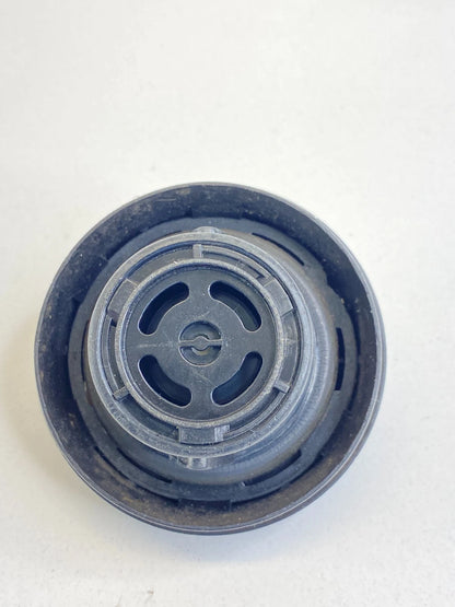 1996-1999 GMC SAFARI FUEL FILLER DOOR TANK CAP GAS LID COVER ASSEMBLY OEM
