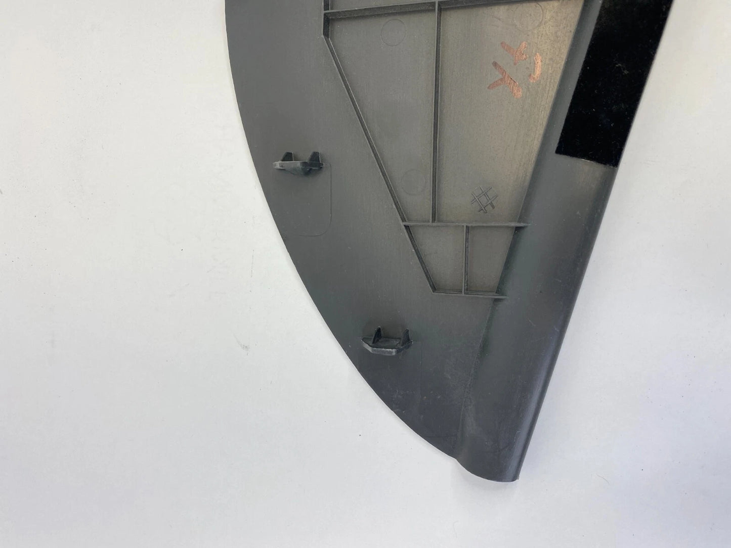 03-07 FORD ESCAPE DASH RIGHT PASSENGER SIDE END CAP COVER TRIM YL84-7804480-B