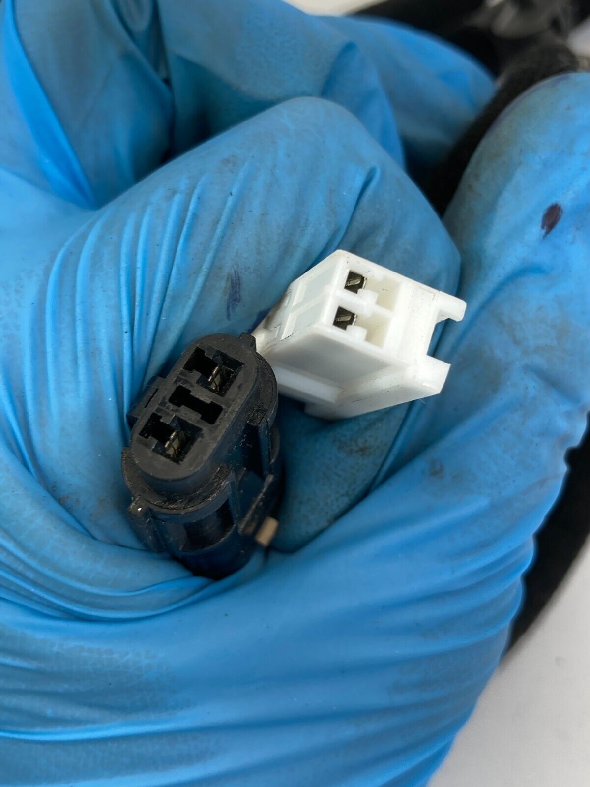 2005-2010 Kia Sportage Front Right Passenger Side Door Harness Wire Wiring OEM