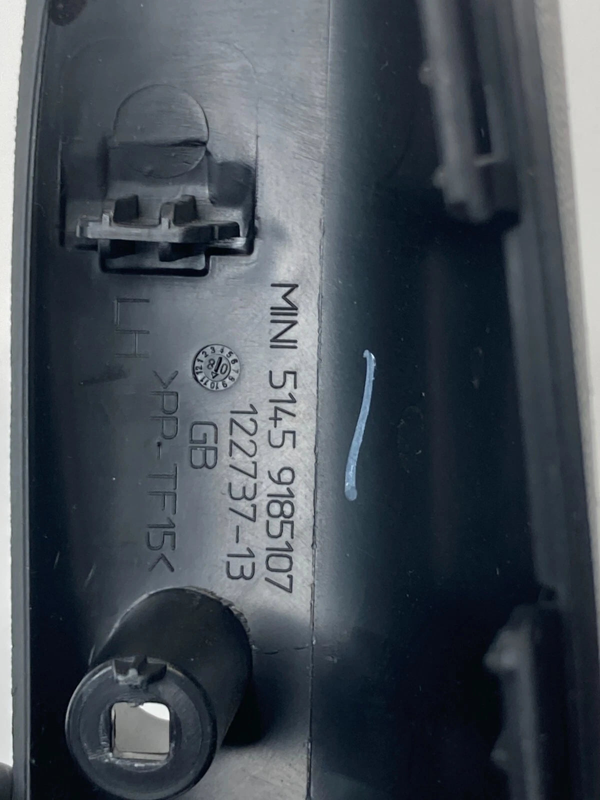 2007-2014 MINI COOPER LEFT STEERING COLUMN TRIM PANEL COVER 51459185107