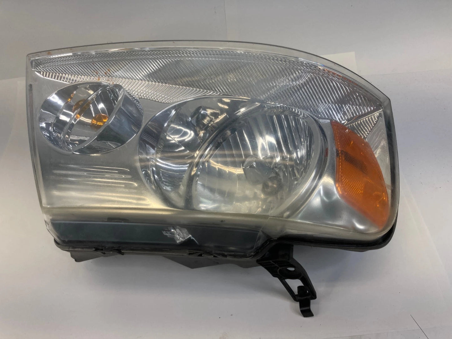 2004-2008 FORD F150 FRONT RIGHT PASSENGER SIDE HEADLIGHT HEADLAMP OEM