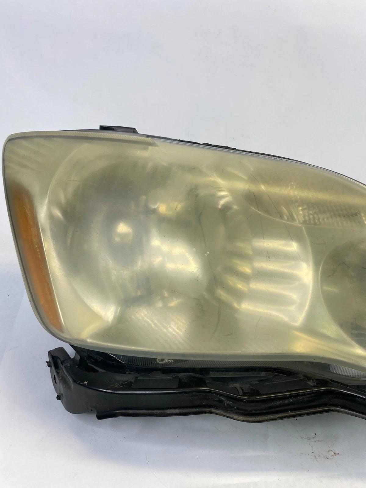 2005-2007 TOYOTA AVALON FRONT RIGHT PASSENGER HEADLIGHT HEADLAMP HALOGEN OEM
