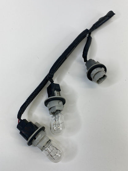 2012-2014 Honda CR-V Rear Left Or Right Taillight Wiring Harness Bulb Socket OEM