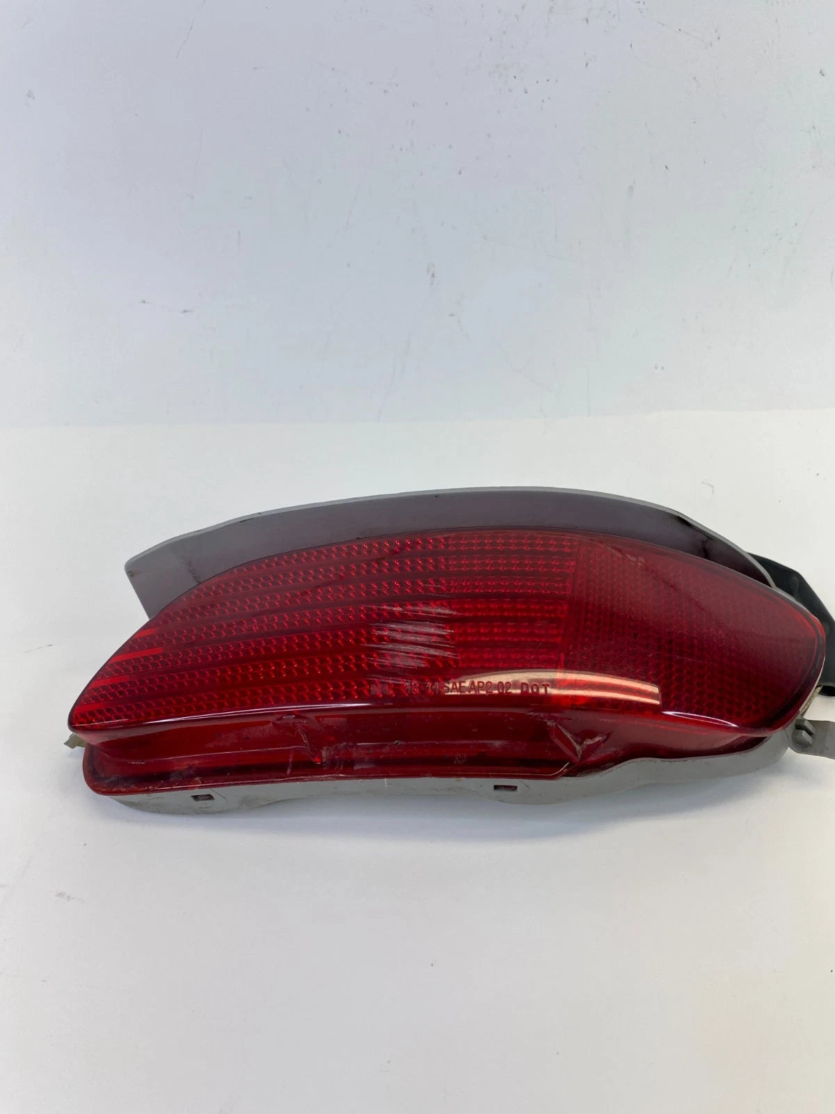 2007-2009 LEXUS RX350 REAR RIGHT SIDE BUMPER LOWER MARKER LIGHT LAMP OEM