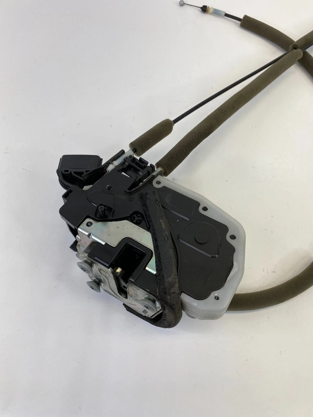 2007-2012 NISSAN ALTIMA SEDAN REAR RIGHT SIDE DOOR LOCK LATCH ACTUATOR G13-15530