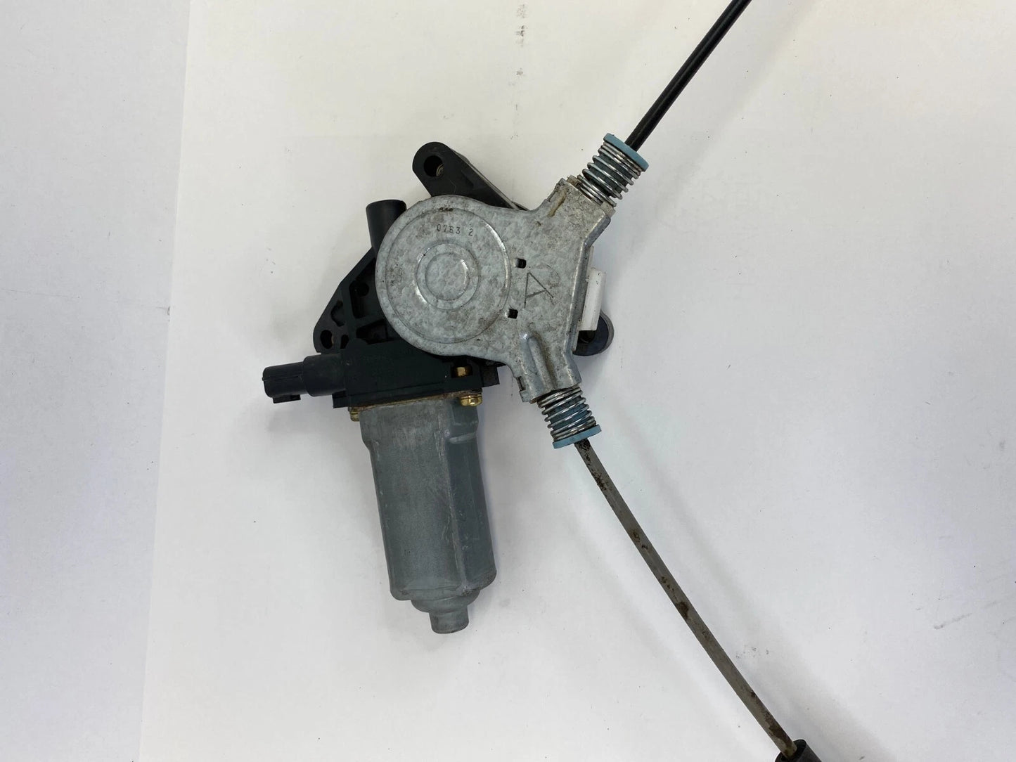 01-07 FORD ESCAPE FRONT RIGHT PASSENGER DOOR WINDOW MOTOR & REGULATOR CM091110B