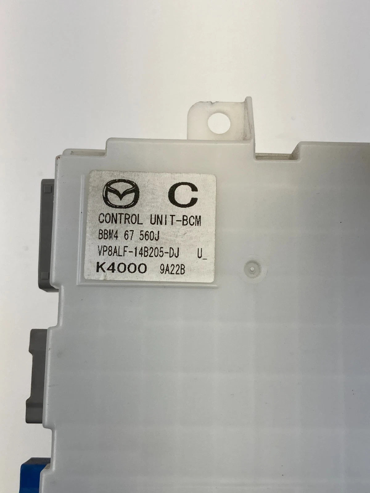 2010 2011 MAZDA3 MAZDA 3 2.0L L4 A/T BODY CONTROL MODULE UNIT BBM4-67-560J
