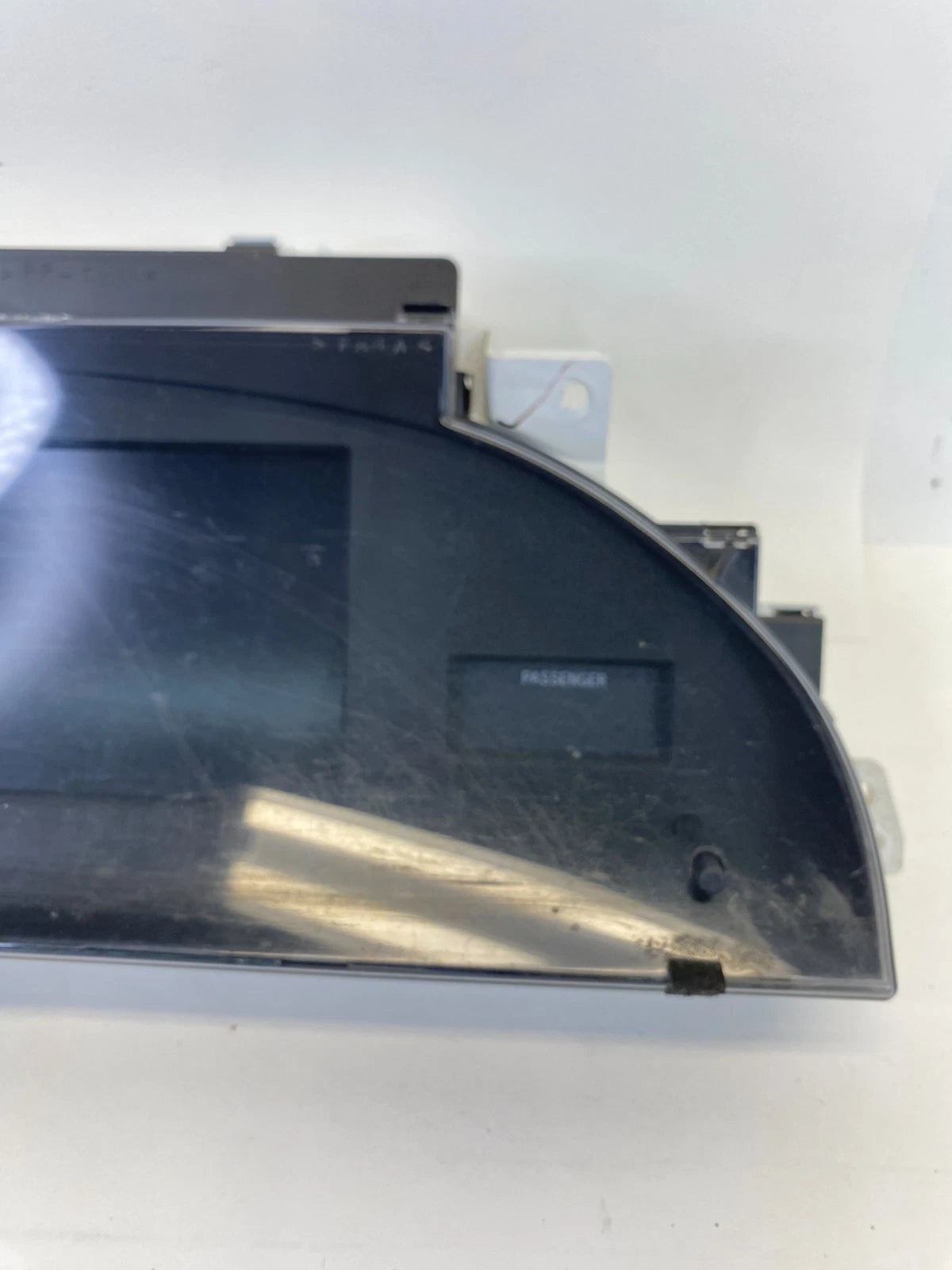 2005-2007 TOYOTA AVALON DASH INFORMATION DISPLAY SCREEN CENTER W/CLOCK OEM