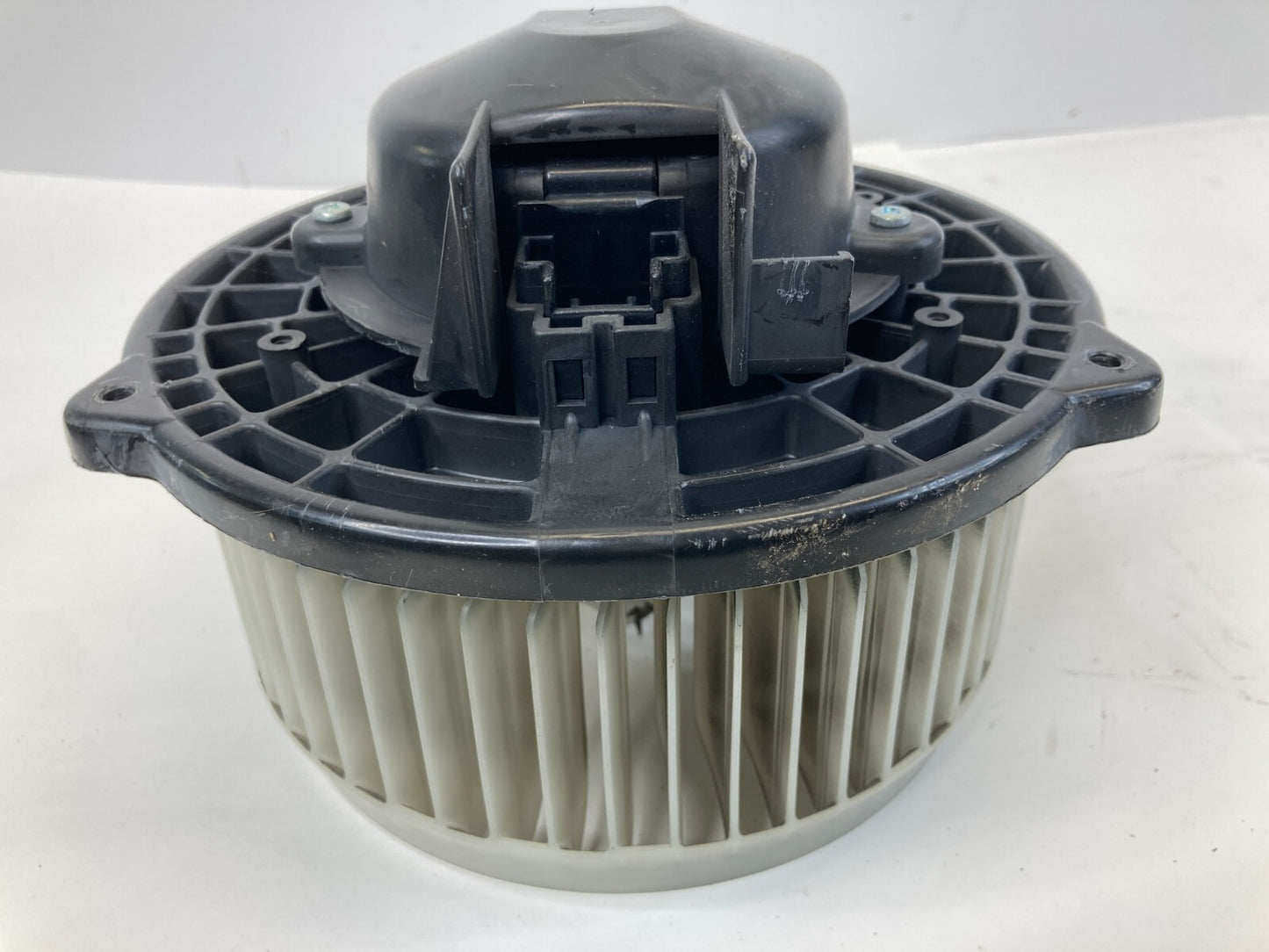 2005-2010 Honda Odyssey 3.5L AT A/C Front Heater Blower Motor Fan Assembly OEM