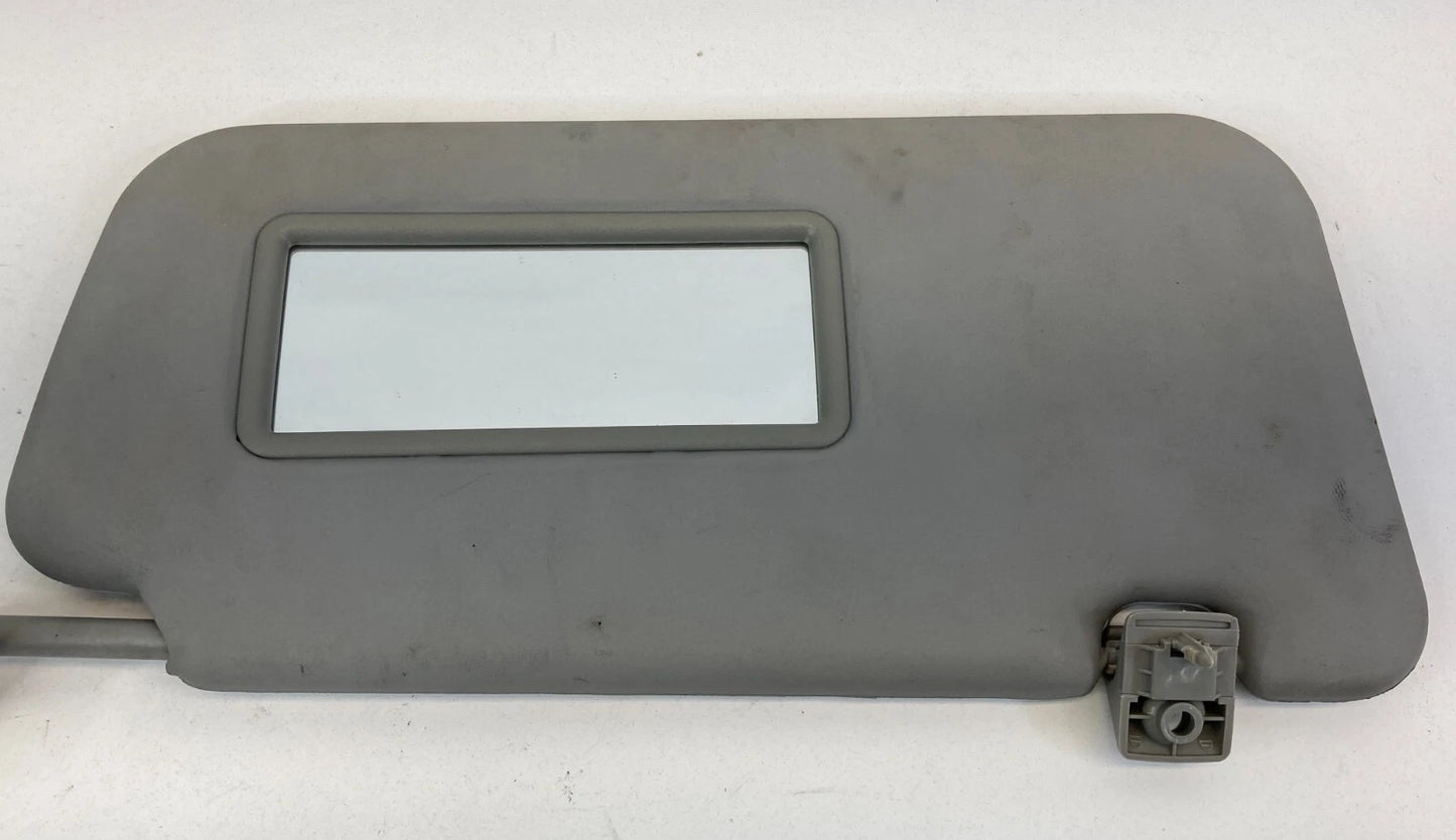 2004-2009 KIA SPECTRA ROOF RIGHT PASSENGER SUNVISOR SUN VISOR SHADE OEM