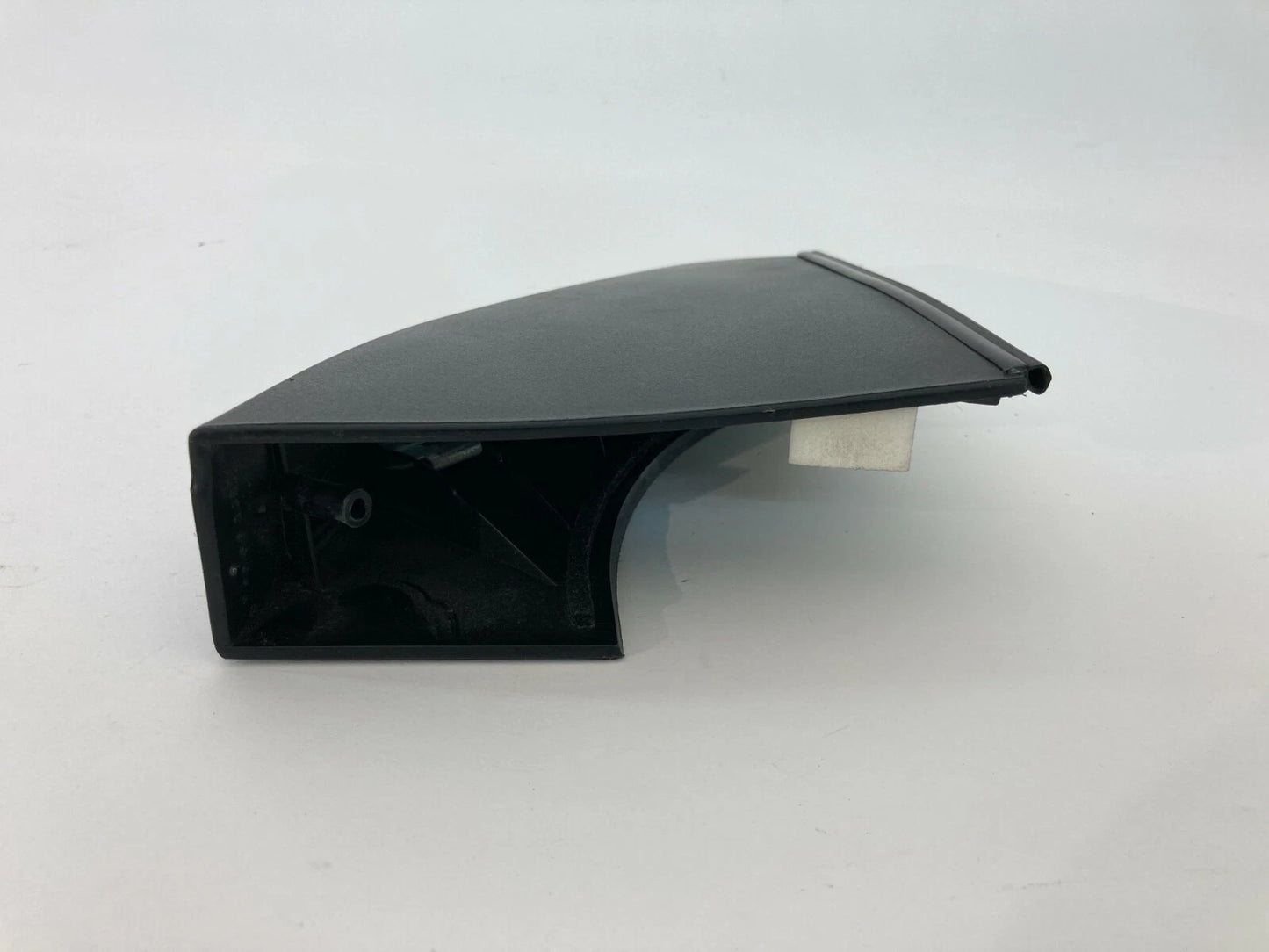 2008-2016 CHRYSLER TOWN & COUNTRY REAR LEFT SIDE SLIDING DOOR INNER MOLDING OEM