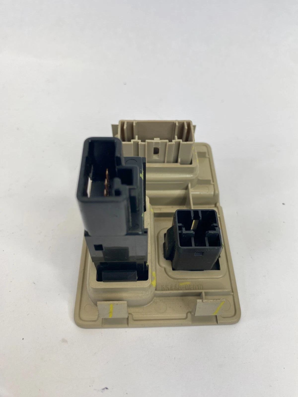 2007-2009 LEXUS RX350 FUEL DOOR TRUNK RELEASE SWITCH PANEL BEZEL OEM 55446-0E010