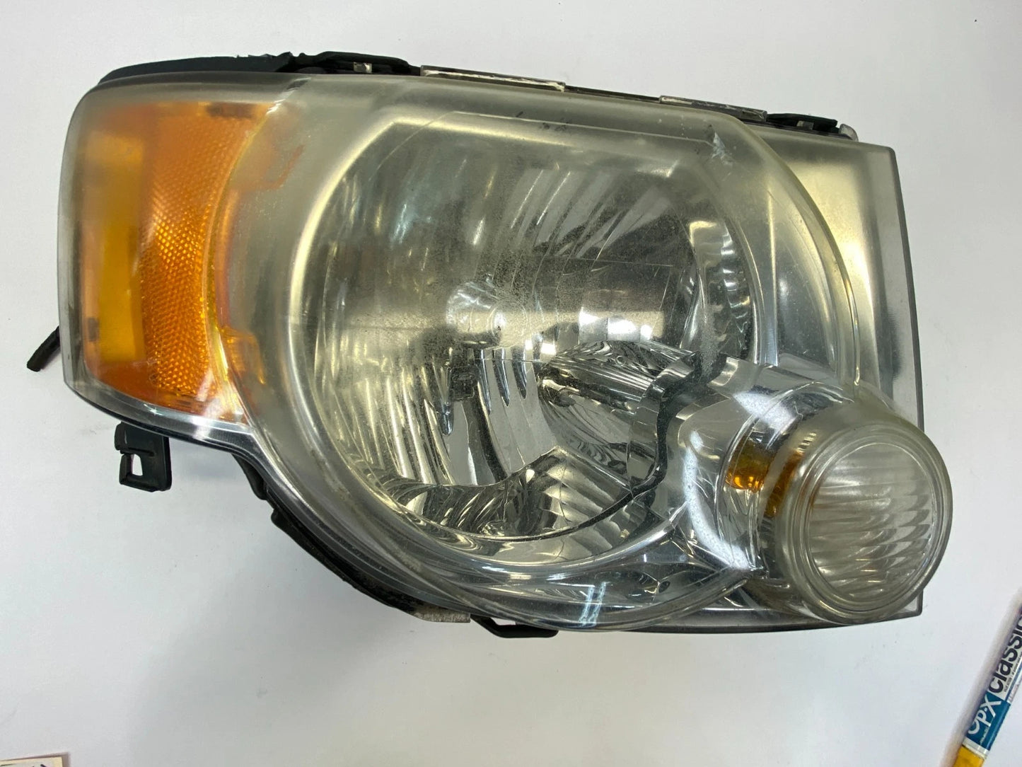 2007-2012 FORD ESCAPE FRONT RIGHT PASSENGER HEADLIGHT LENS UNIT 9L84-13005-A OEM
