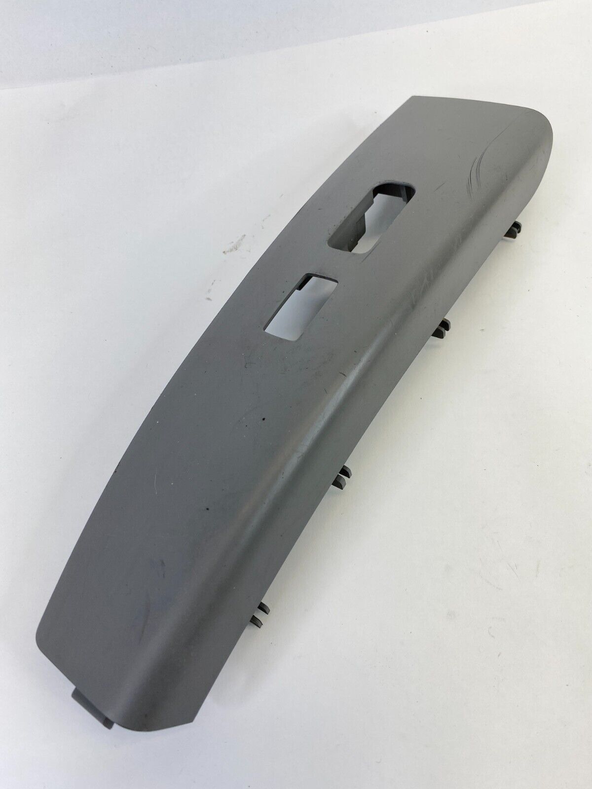 2007-2009 Hyundai Santa Fe Front Right Side Door Window Switch Cover Bezel Trim