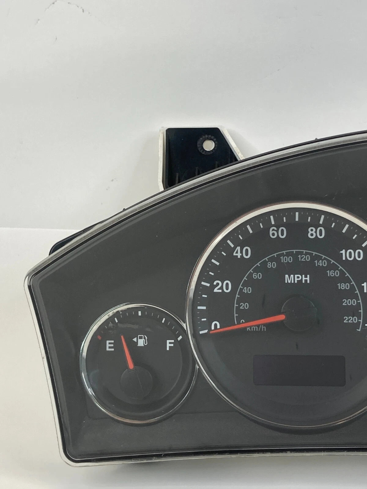 2007 JEEP GRAND CHEROKEE COMMANDER SPEEDOMETER CLUSTER GAUGES 05172317AC OEM