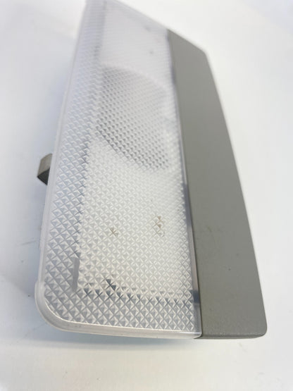 10-17 GMC Terrain Equinox Rear Center Roof Dome Map Lamp Light 316627975 OEM