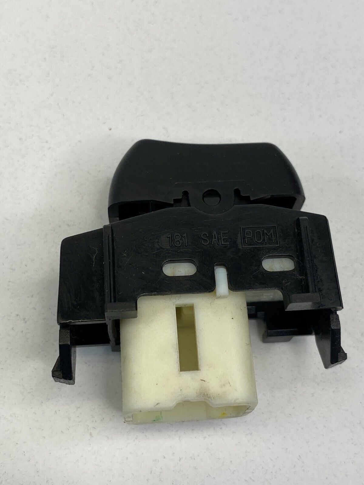 2003 04 05 06 07 2008 Toyota Corolla Front Right Passenger Lock Button Switch