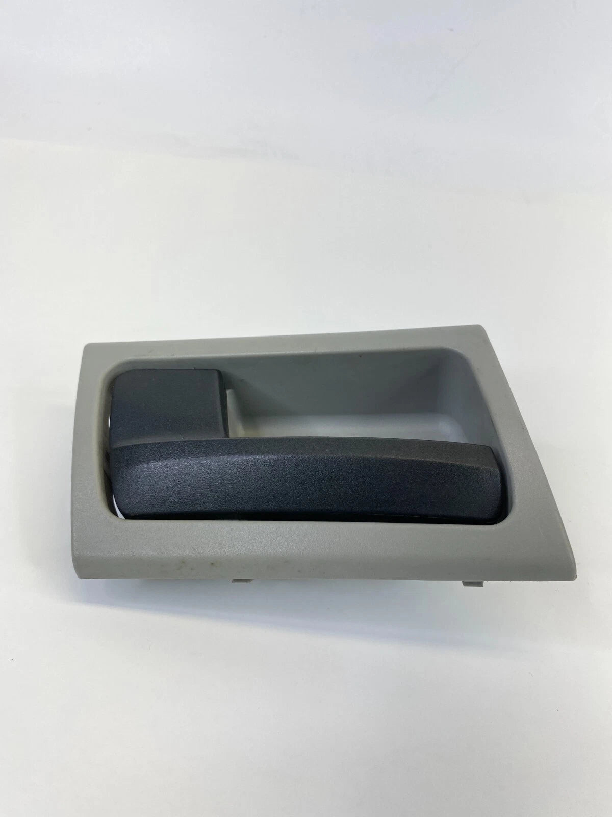 03-05 FORD CROWN VICTORIA FRONT LEFT INTERIOR INNER DOOR HANDLE 3W73-54224A53