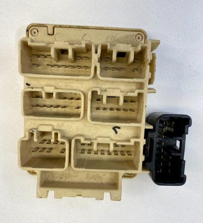 1999-2003 99-03 Lexus RX300 Base 3.0L Front Fuse Box Relay Junction Block OEM