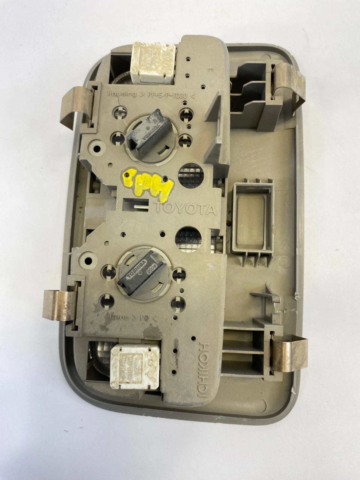 2006-2011 TOYOTA YARIS FRONT INTERIOR OVERHEAD DOME MAP LIGHT READING LIGHTS OEM